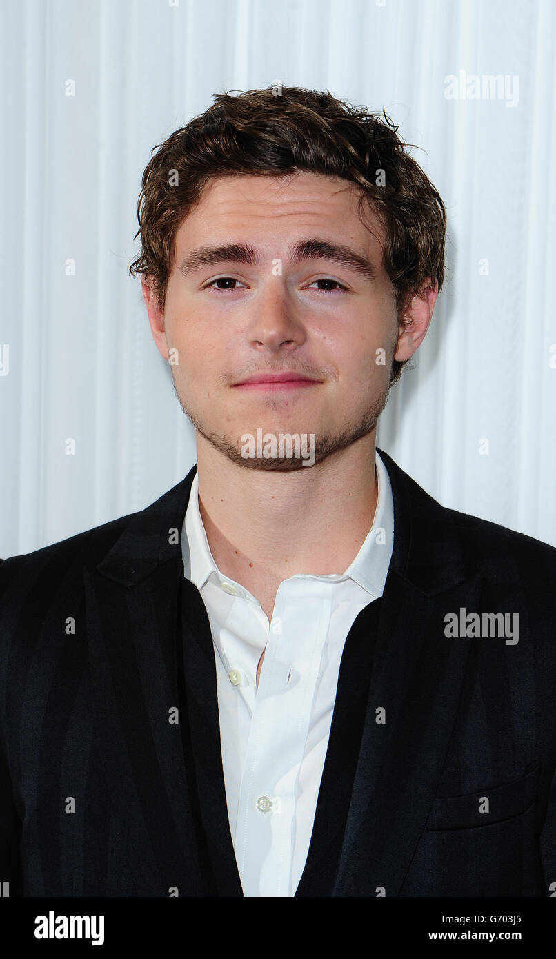 Callan McAuliffe participe aux Empire Magazine film Awards qui se tiennent à l'hôtel Grosvenor à Londres. Banque D'Images