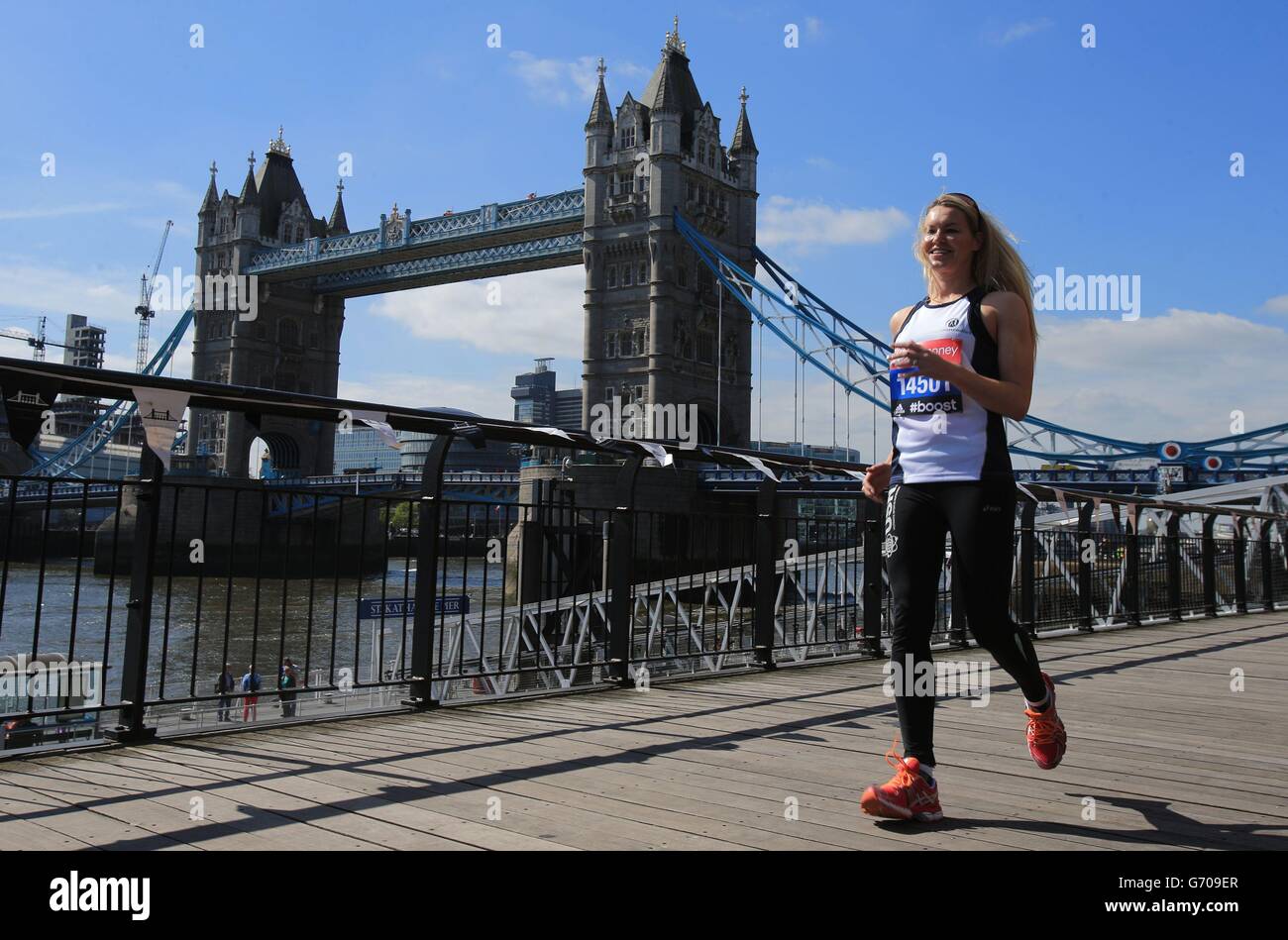 Athlétisme - Virgin London Marathon 2014 - célébrités Photocall - Tower Bridge.Amy Guy pendant la photo des célébrités à Tower Bridge, Londres. Banque D'Images