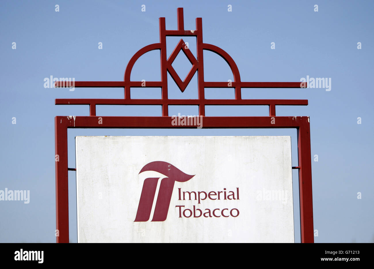 Une vue d'ensemble de l'usine Imperial Tobacco de Nottingham, après que l'entreprise a annoncé son intention de fermer l'usine avec la perte de jusqu'à 540 emplois. Banque D'Images