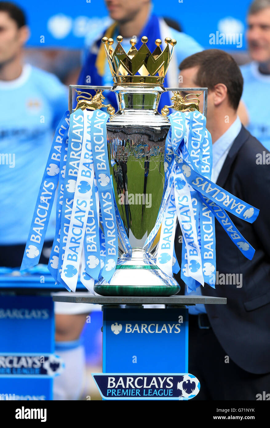 Football - Barclays Premier League - Manchester City v West Ham United - Etihad Stadium.Trophée Barclays Premier League Banque D'Images