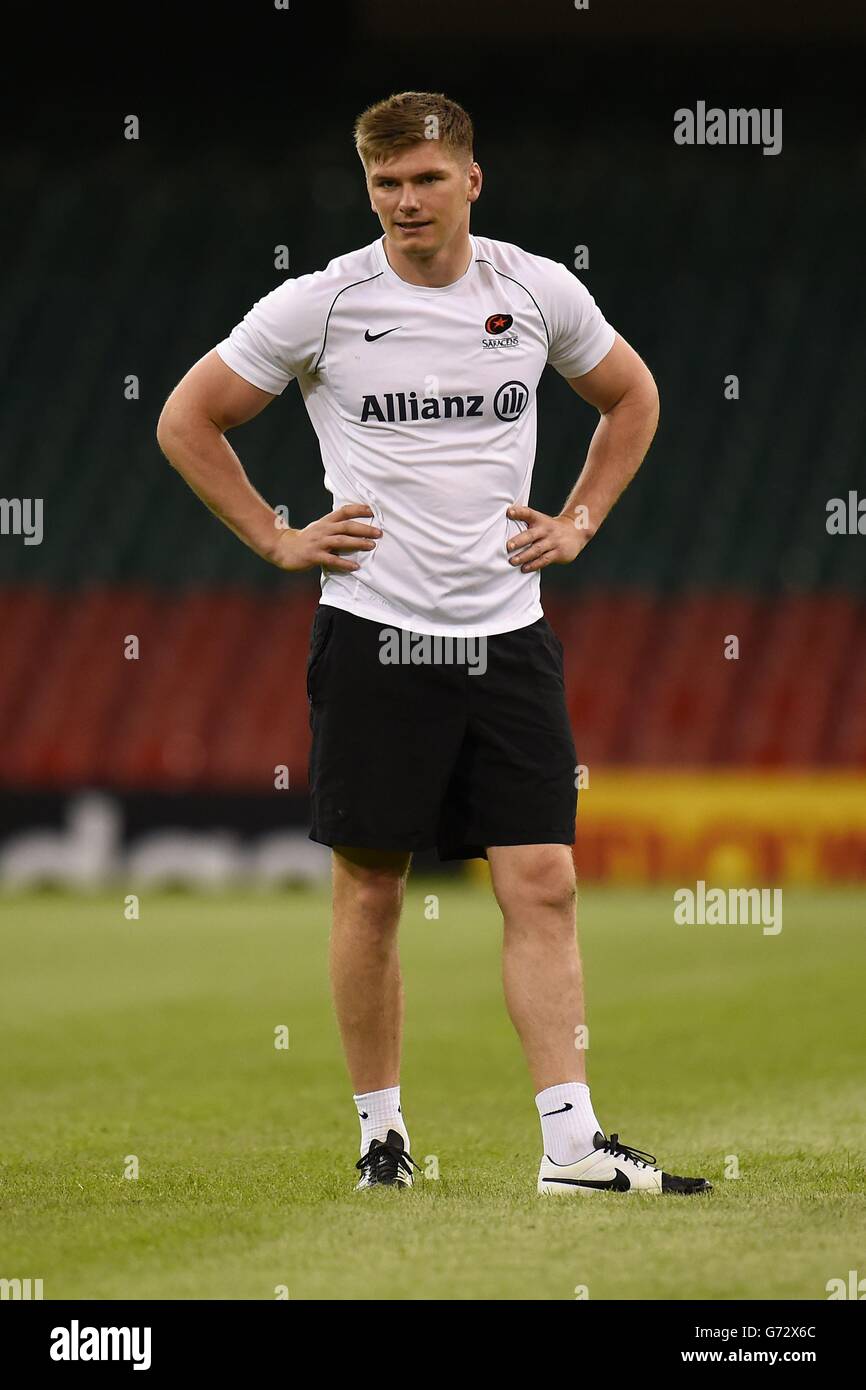 Owen Farrell de Saracen lors d'une séance d'entraînement au stade du Millénaire, à Cardiff. Banque D'Images