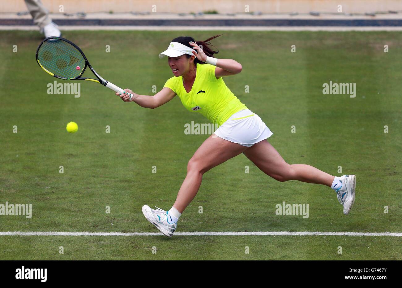 Tennis - AEGON Classic 2014 - Premier jour - Edgbaston Priory Club.Jie Zheng en action pendant la Classique AEGON au Club du Prieuré d'Edgbaston, Birmingham. Banque D'Images