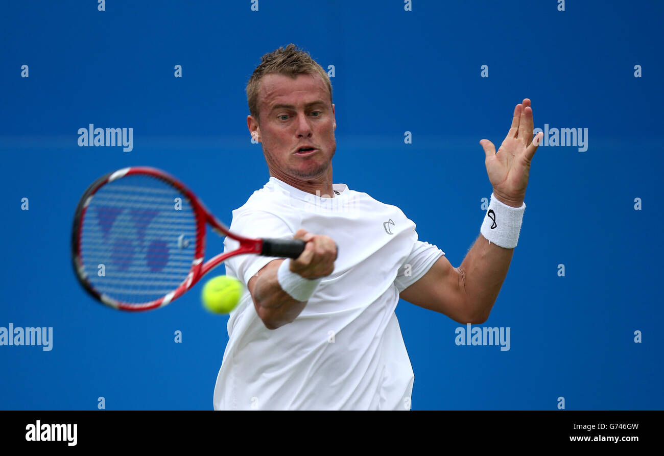 Tennis - Championnats AEGON 2014 - première journée - le Queen's Club.Lleyton Hewitt en action lors de son match contre Daniel Gimeno-Traver lors des Championnats AEGON au Queen's Club de Londres. Banque D'Images