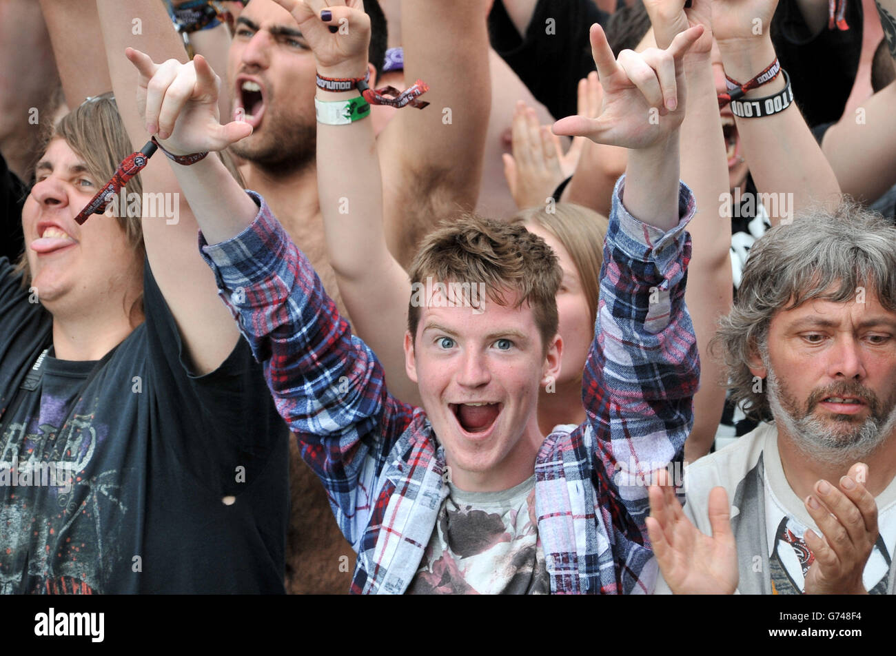 Télécharger Festival 2014 - Day One - Donington Park.Les fans de rock pendant la première journée du festival de téléchargement 2014 à Donington Park. Banque D'Images