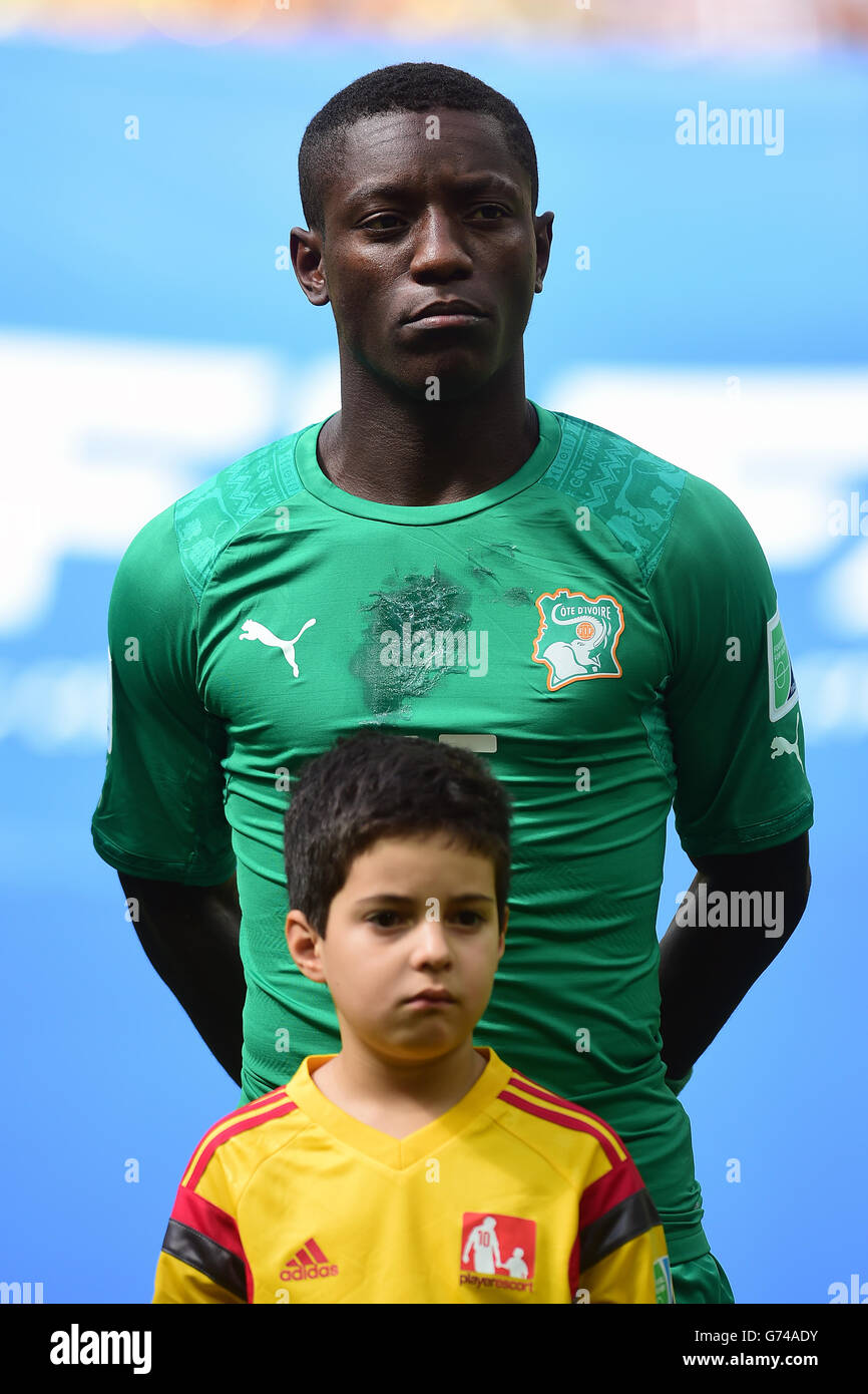 Football - coupe du monde de la FIFA 2014 - Groupe C - Colombie / Côte d'Ivoire - Estadio Nacional. Le Max Gradel de Côte d'Ivoire avant le début Banque D'Images