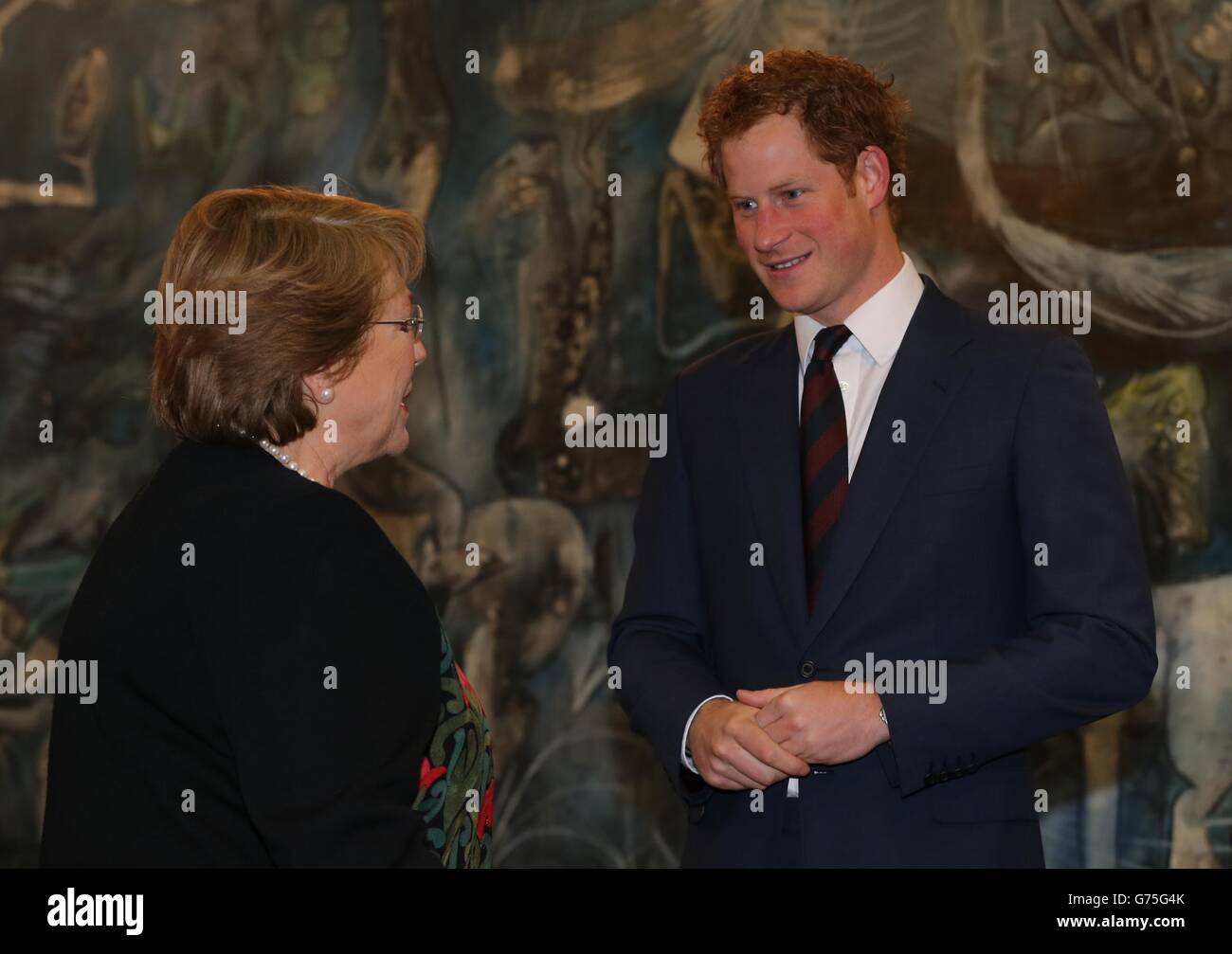 Le Prince Harry rencontre la présidente chilienne Michelle Bachelet au Palais présidentiel de la Moneda, au Chili. Banque D'Images