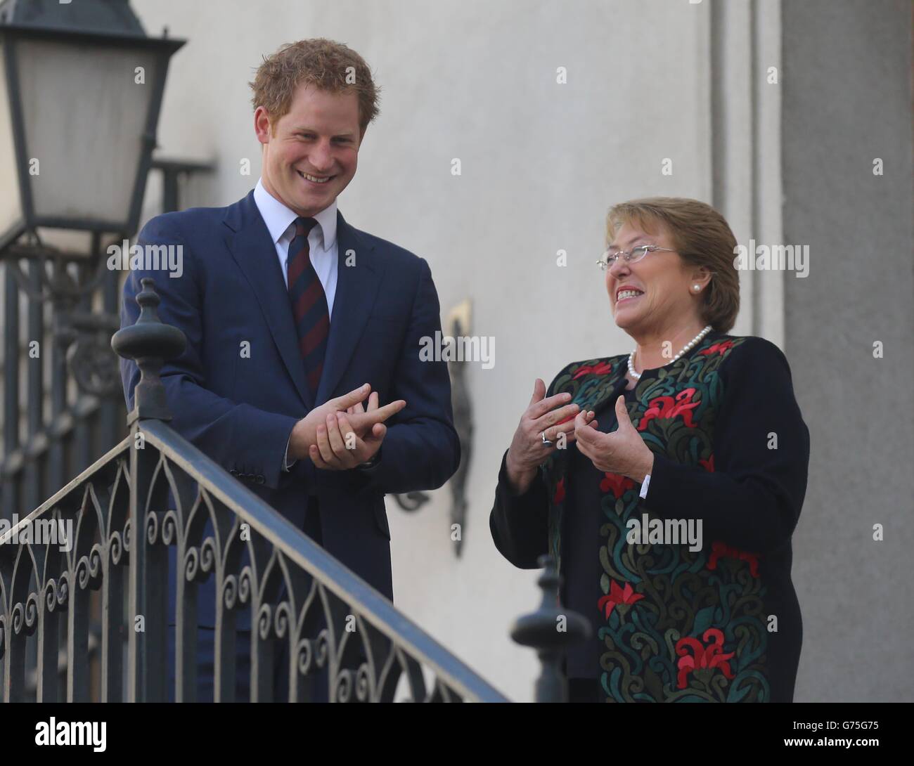 Le Prince Harry rencontre la présidente chilienne Michelle Bachelet au Palais présidentiel de la Moneda à Santiago, au Chili. Banque D'Images