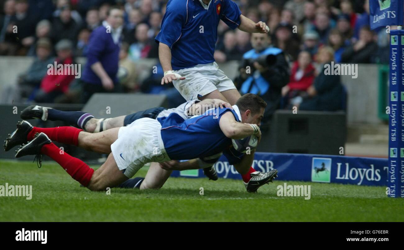 Tony Marsh, en France, a essayé pendant la deuxième moitié, lors de son match des six nations Lloyds TSB contre l'Écosse à Murrayfield. (France 22- Ecosse 10) Banque D'Images