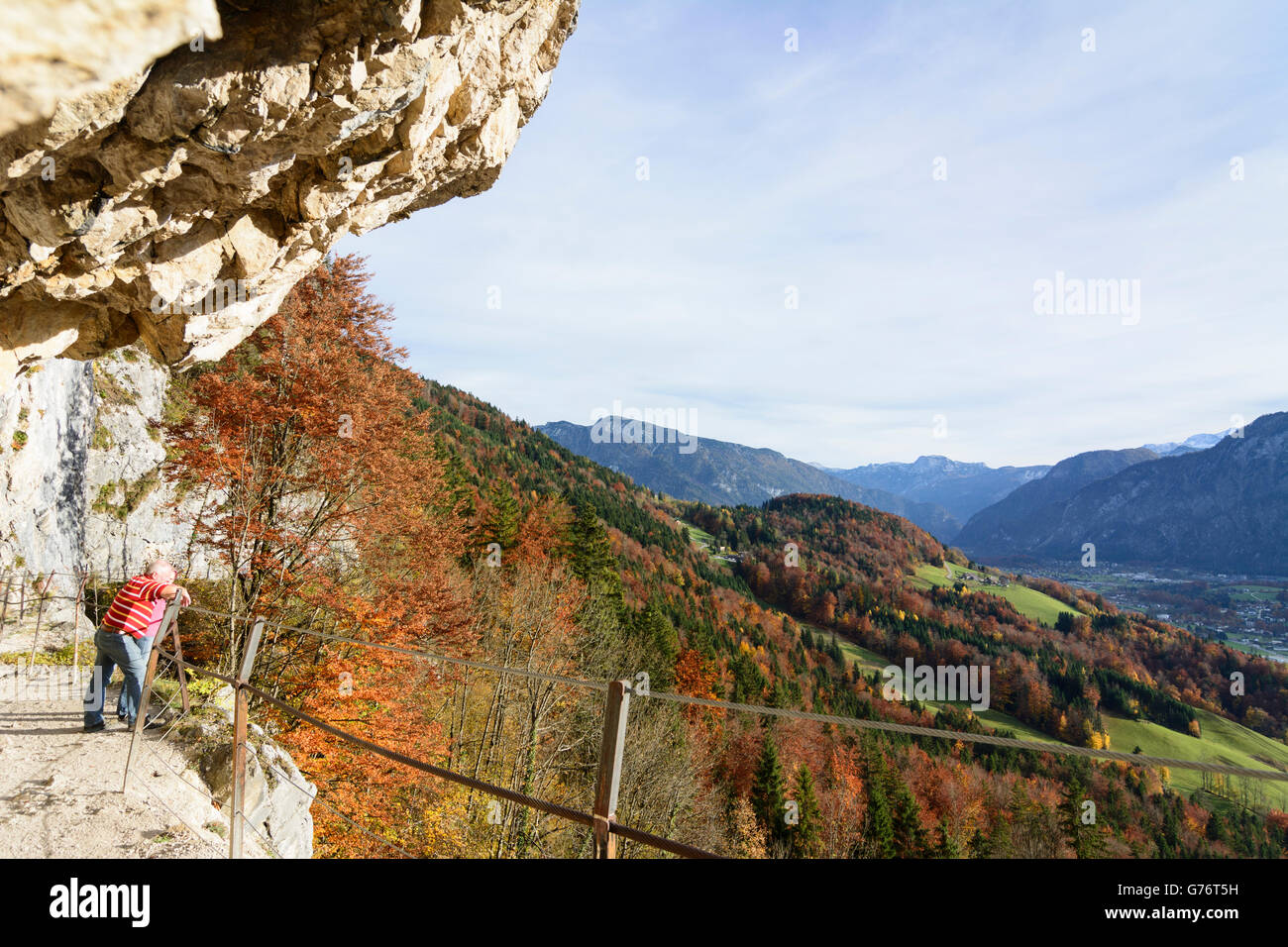 Mur de pierre Ewige Wand, vue sur Bad Goisern, Bad Goisern am Hallstättersee, Autriche, Niederösterreich, Autriche supérieure, Salzkammergut Banque D'Images