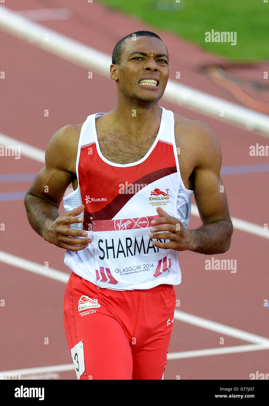 Sport - Jeux du Commonwealth 2014 - sixième jour.William Sharman d'Angleterre réagit après avoir terminé deuxième à la finale masculine de 110m haies Banque D'Images