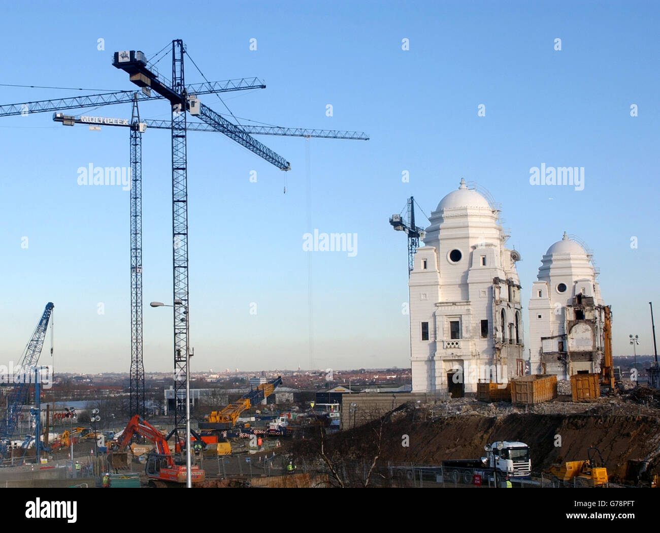 Démolition des tours jumelles de Wembley Banque D'Images