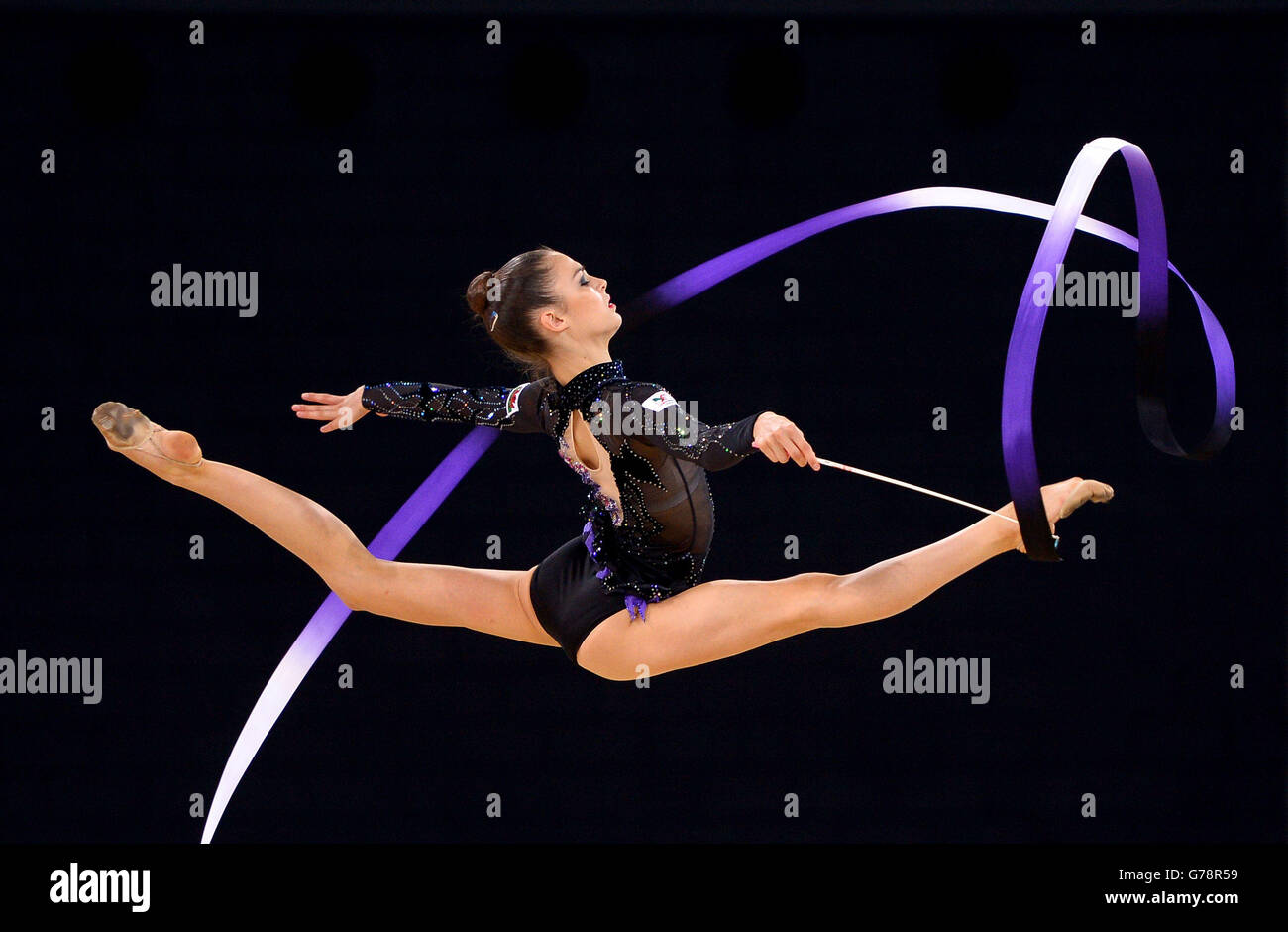 Laura Halford, du pays de Galles, participe à la finale All Round de gymnastique individuelle rythmique à l'Hydro SSE lors des Jeux du Commonwealth de 2014 à Glasgow. Banque D'Images