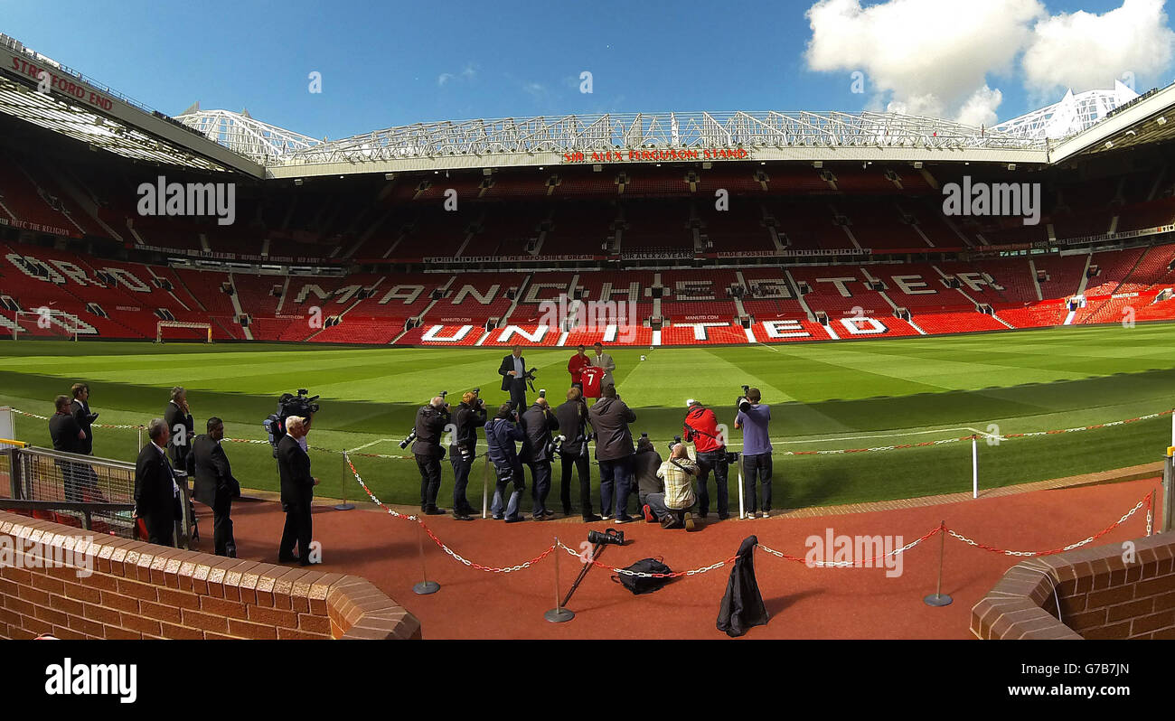 Photo Dédicacée Louis Saha – Manchester United – 10x8 Avec Certificat D'authenticité