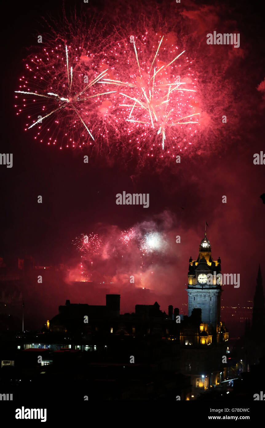 Edinburgh Festival Fireworks concert. Calendrier du festival animé. Banque D'Images