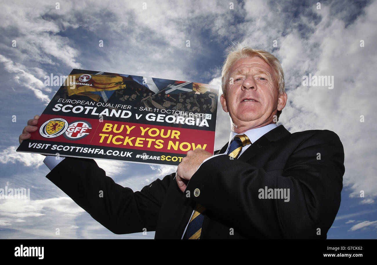 Football - UEFA Euro 2016 qualification - Groupe D - Ecosse / Géorgie - Scotland Squad annonce - Hampden Park.Gordon Strachan suite à une conférence de presse à Hampden Park, Glasgow. Banque D'Images