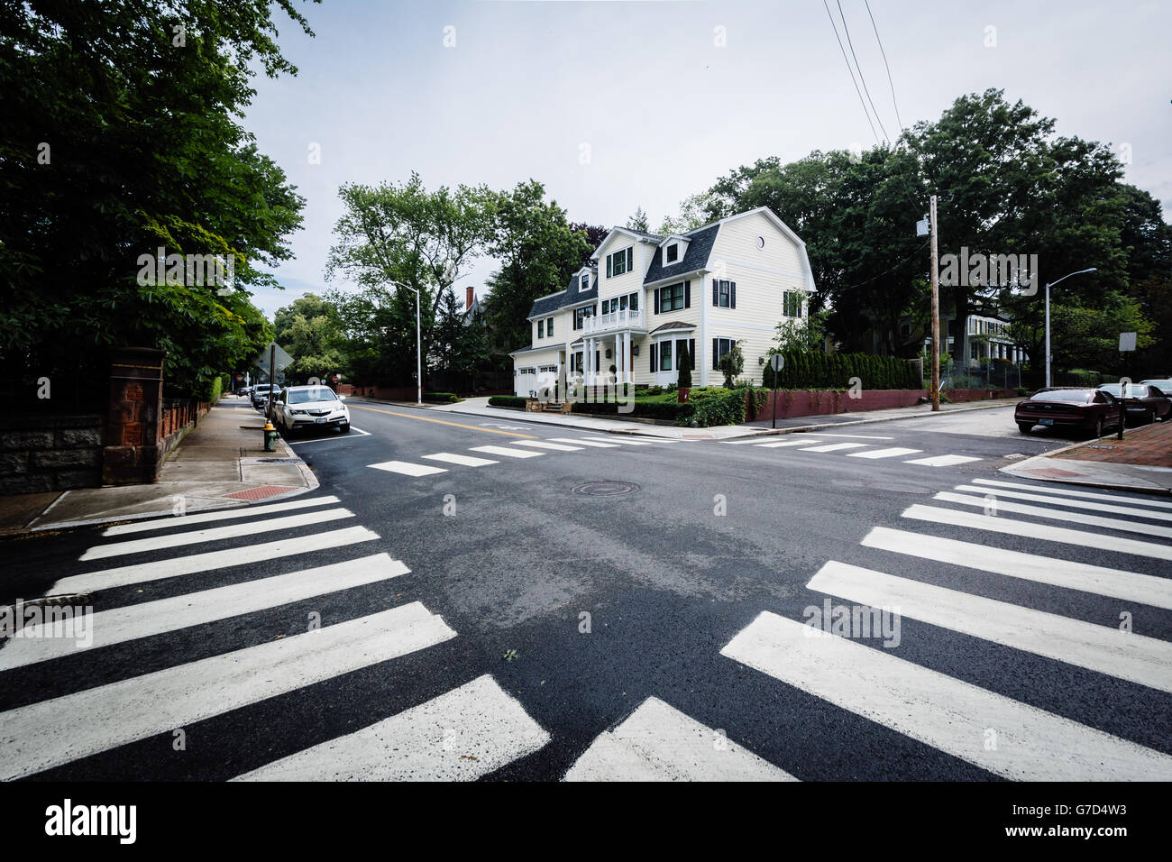 Intersection dans le quartier de College Hill de Providence, Rhode Island. Banque D'Images