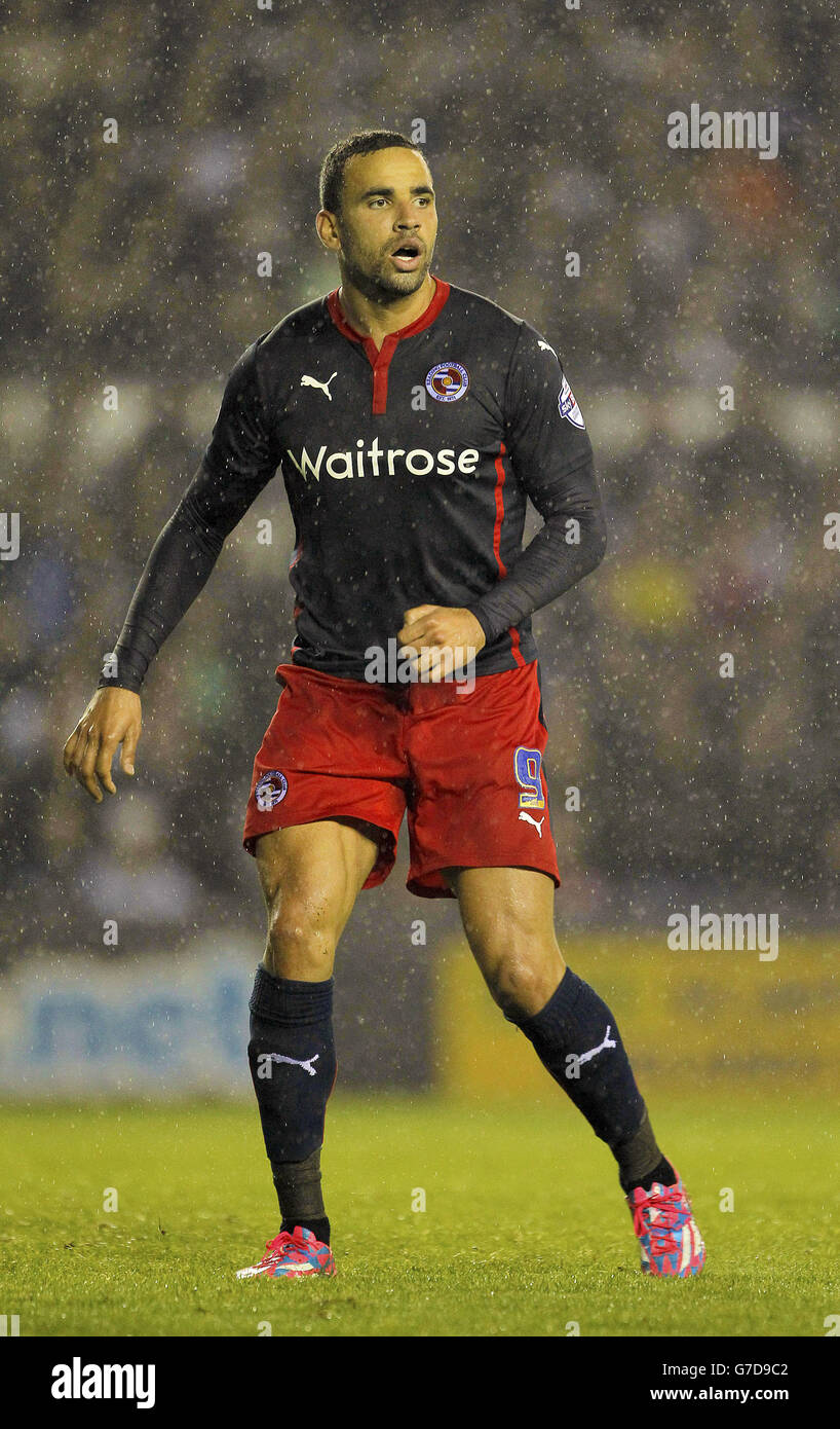 Football - Capital One Cup - troisième tour - Derby County v Reading - Stade iPro. Lisez Hal Robson-Kanu Banque D'Images