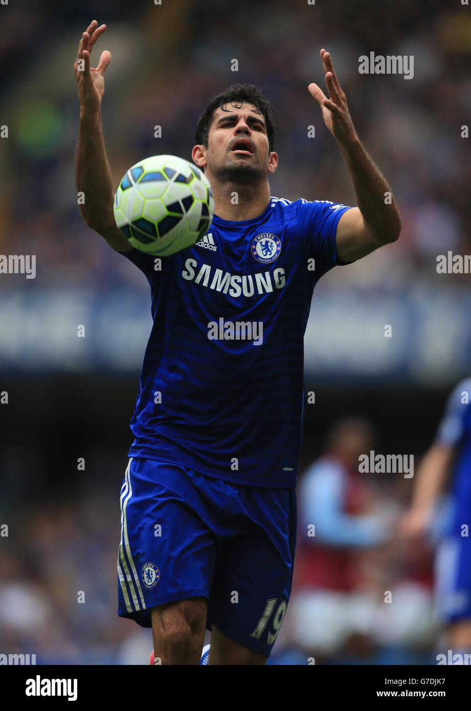 Soccer - Barclays Premier League - Chelsea v Aston Villa - Loftus Road Banque D'Images