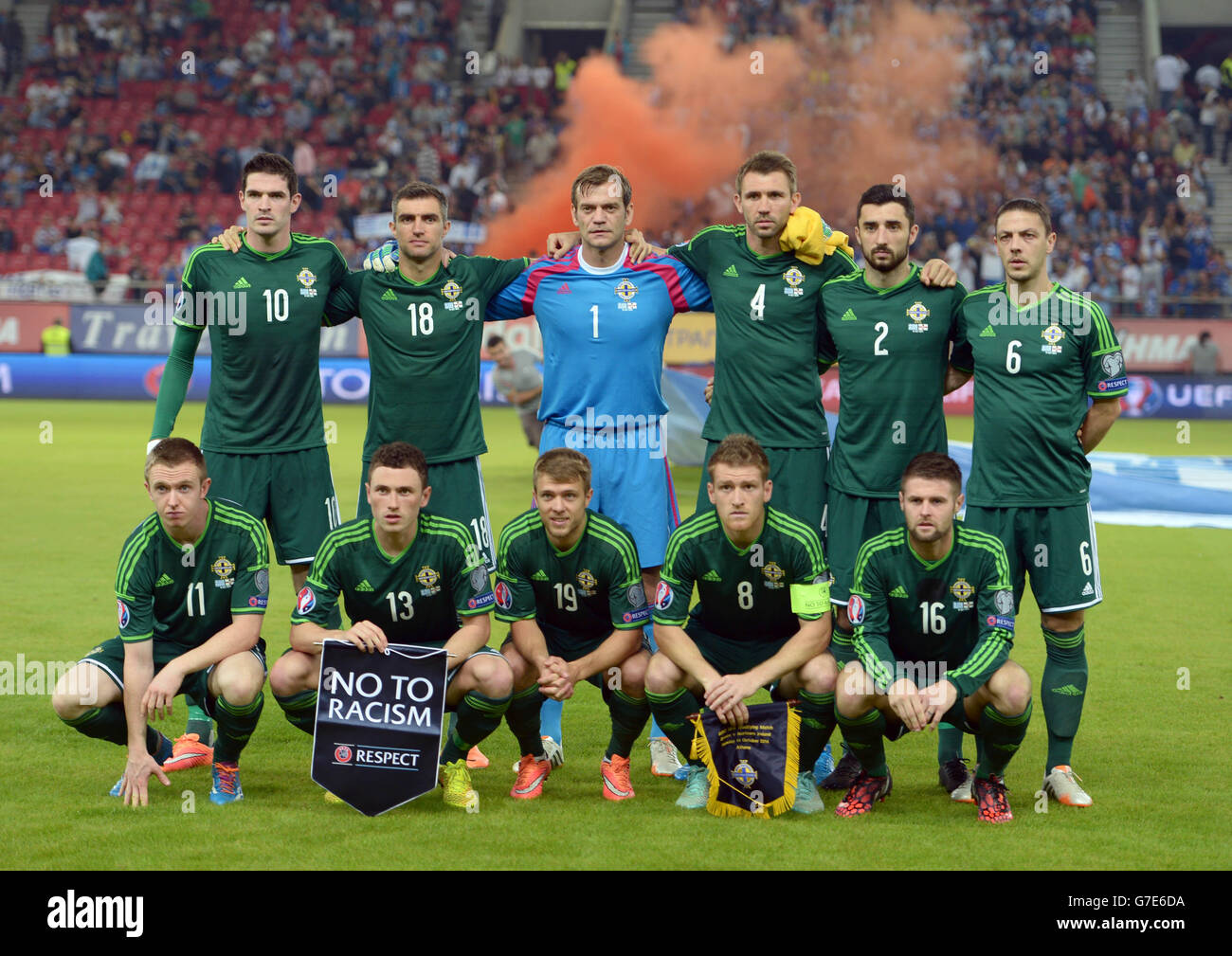 Football - UEFA Euro 2016 - qualification - Groupe F - Grèce / Irlande du Nord - Stadio Georgios Karaiskakis.Groupe d'équipes d'Irlande du Nord lors du match de qualification de l'UEFA Euro 2016 au Stadio Georgios Karaiskakis, Pirée. Banque D'Images