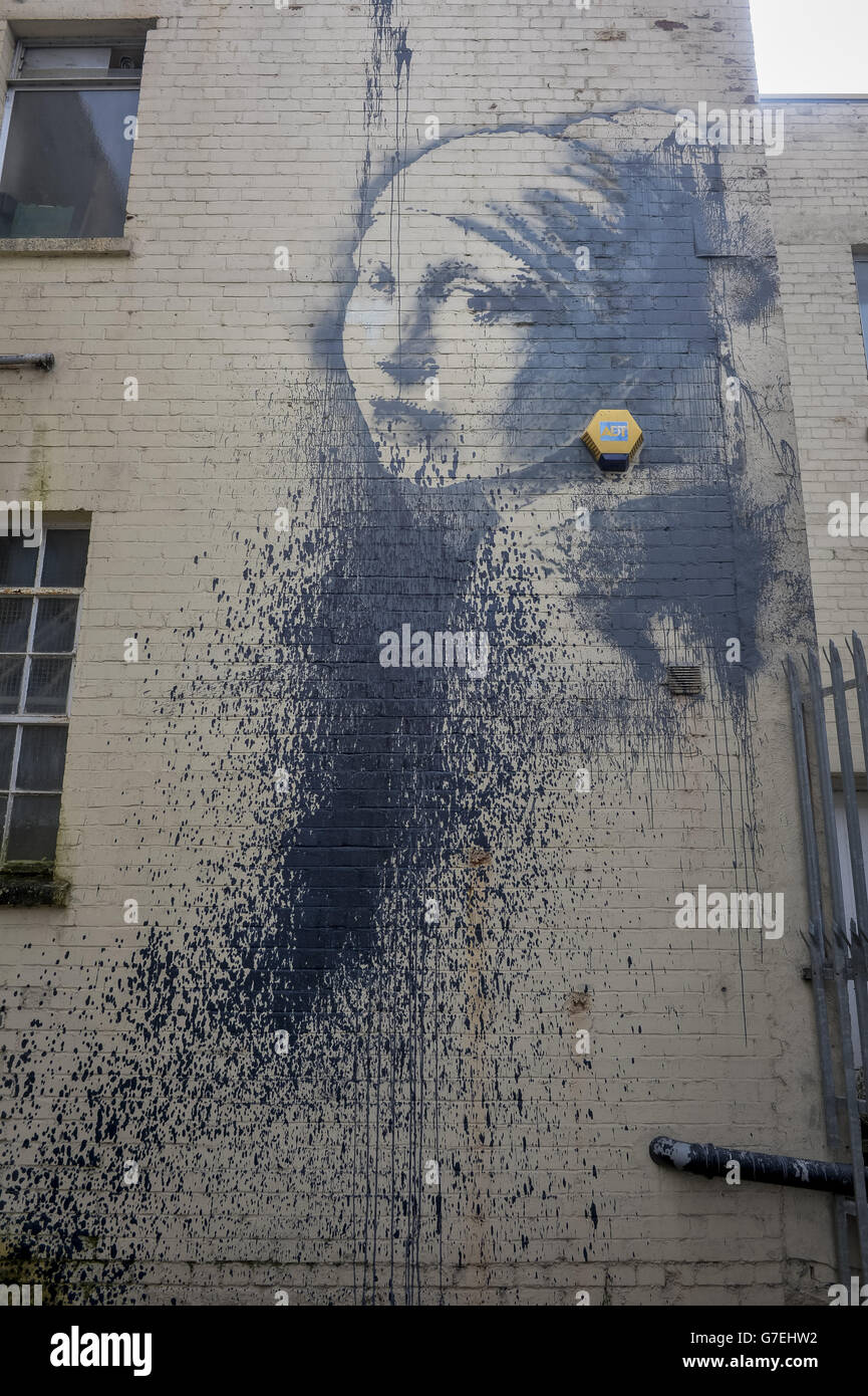 Banksy's Girl avec un tympan percé - Bristol Banque D'Images