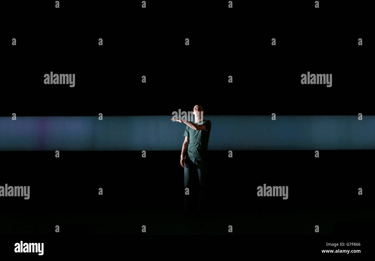 Tom Vaughan-Lawlor lors d'une répétition de robe pour Howie The Rookie au théâtre Olympia de Dublin. Banque D'Images