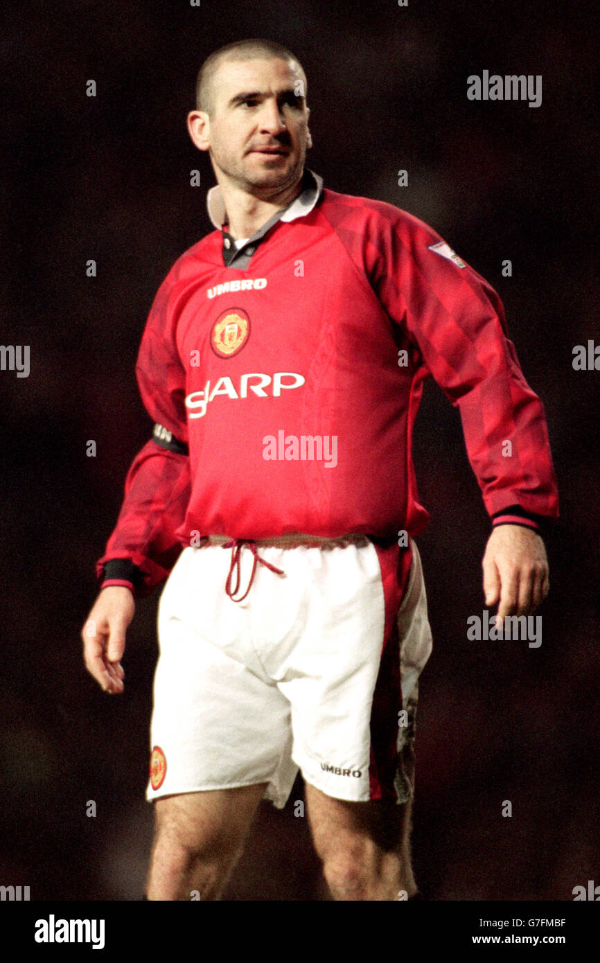 877 photos et images haute résolution de Cantona Manchester United - Getty Images