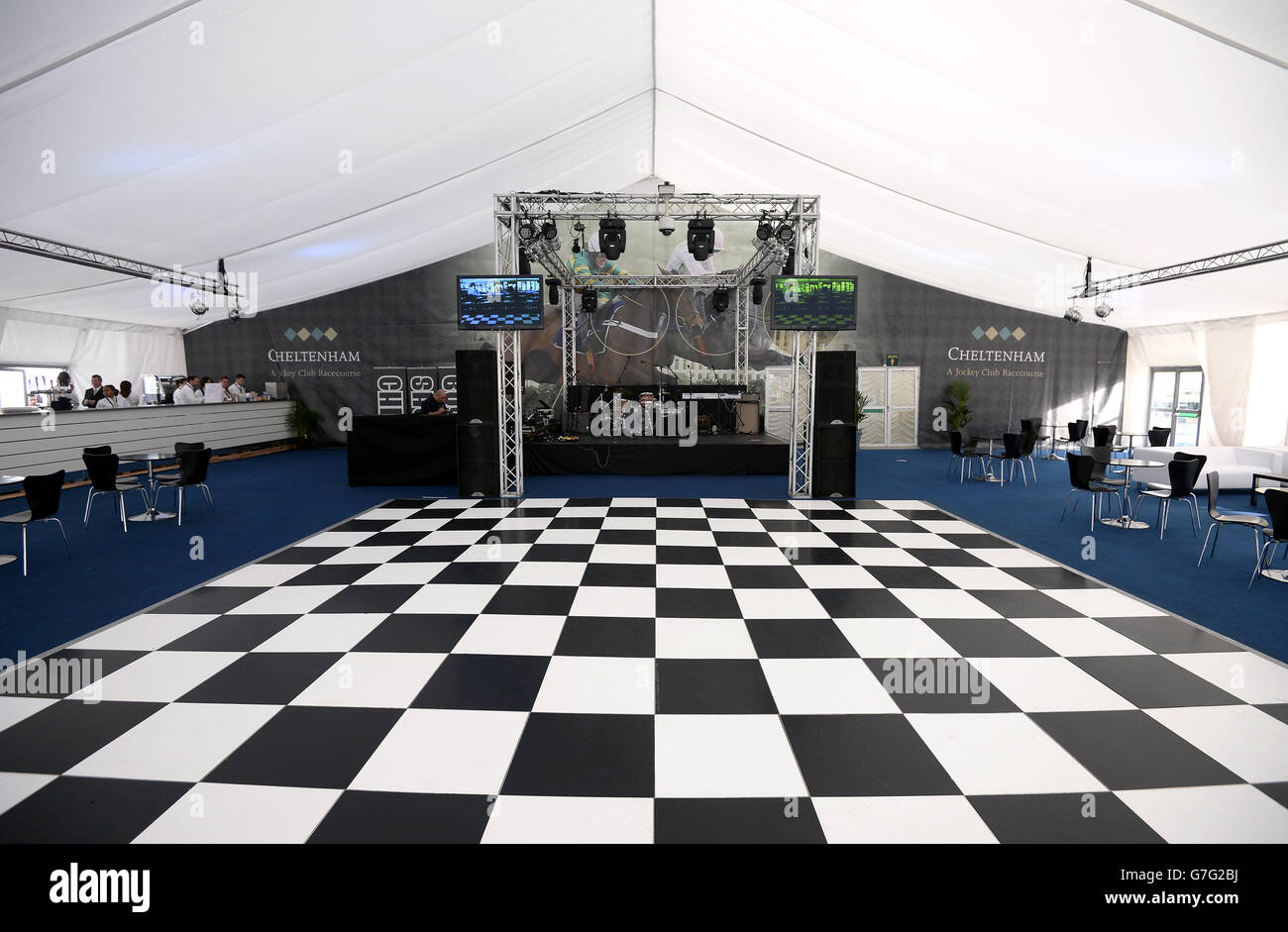 Les courses de chevaux - l'ouvrir - Jour trois - l'Hippodrome de Cheltenham Banque D'Images