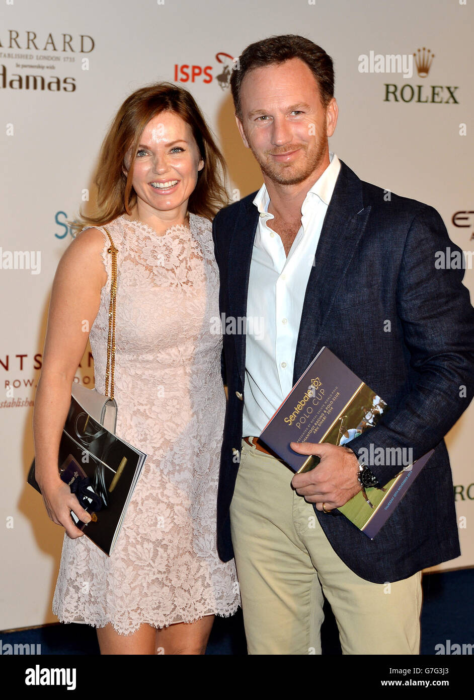 Geri Halliwell et la fiancée Cristian Horner arrivent pour le match de la coupe de polo Sentebale au Ghantoot Racing & Polo Club à Abu Dhabi, aux Émirats arabes Unis. Banque D'Images