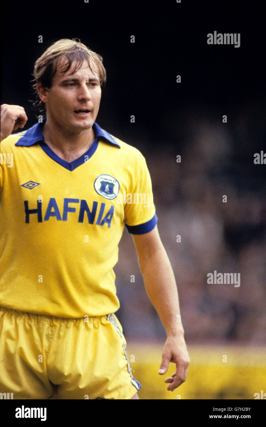 Football - League Division One - Aston Villa v Everton - Villa Park.ASA Hartford, Everton. Banque D'Images