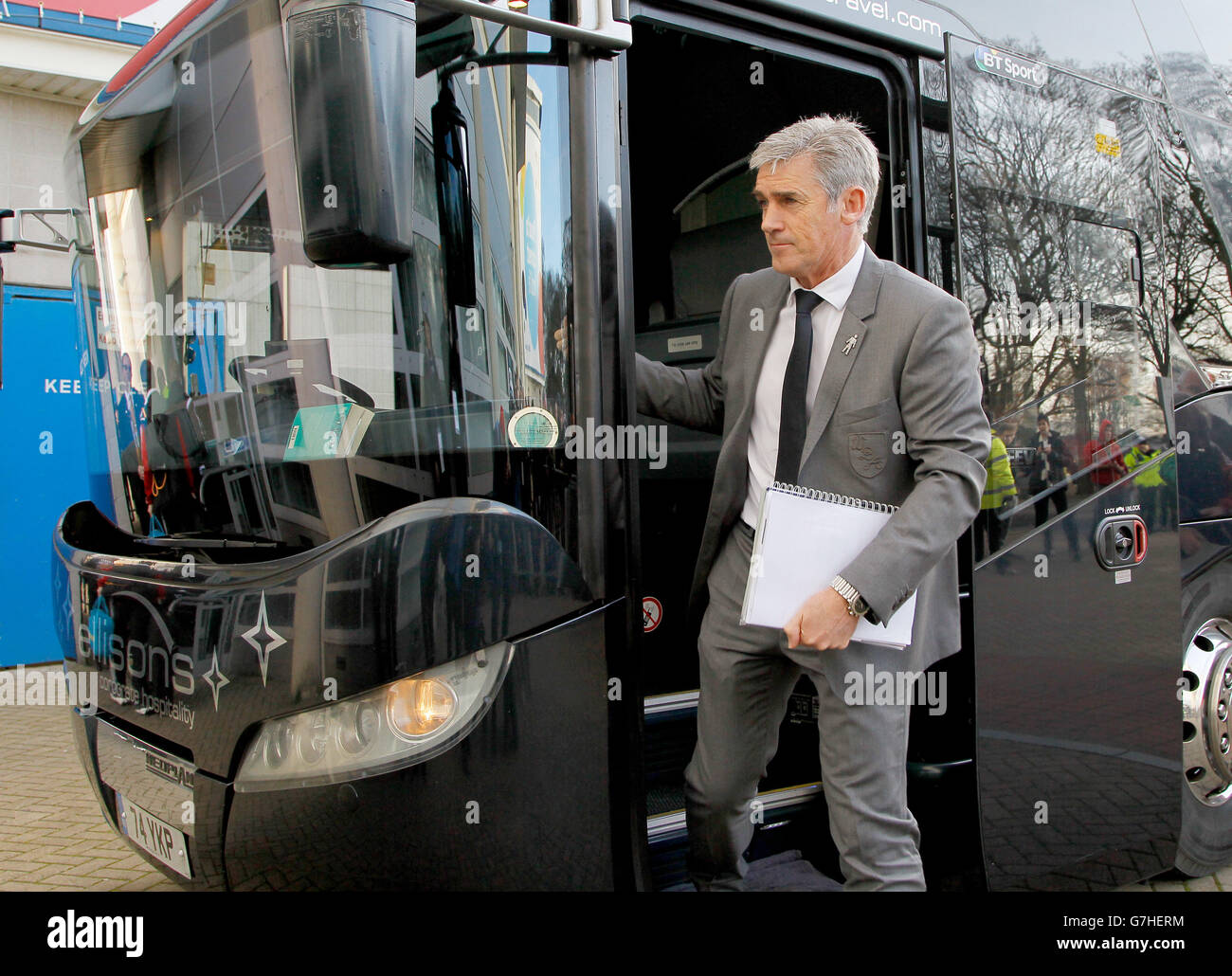Alan Irvine, directeur de West Bromwich, arrive au stade KC avant le match de la Barclays Premier League au KC Stadium, à Hull. APPUYEZ SUR ASSOCIATION photo. Date de la photo: Samedi 6 décembre 2014. Voir PA Story SOCCER Hull. Le crédit photo devrait se lire comme suit : Richard Sellers/PA Wire. . . Banque D'Images