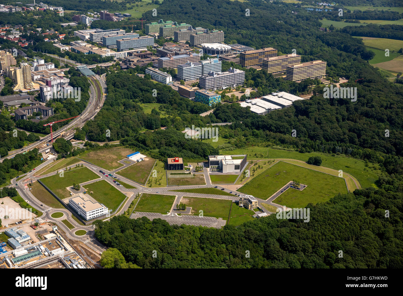 Vue aérienne, sur Parc biomédical à l'ouest de l'Université de la Ruhr de Bochum, RUB, Bochum, Ruhr, Rhénanie du Nord-Westphalie, Allemagne, Banque D'Images