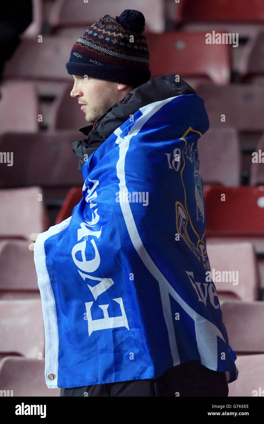 Football - FA Cup - troisième tour - Replay - West Ham United v Everton - Upton Park. Les fans d'Everton dans les stands montrent leur soutien Banque D'Images