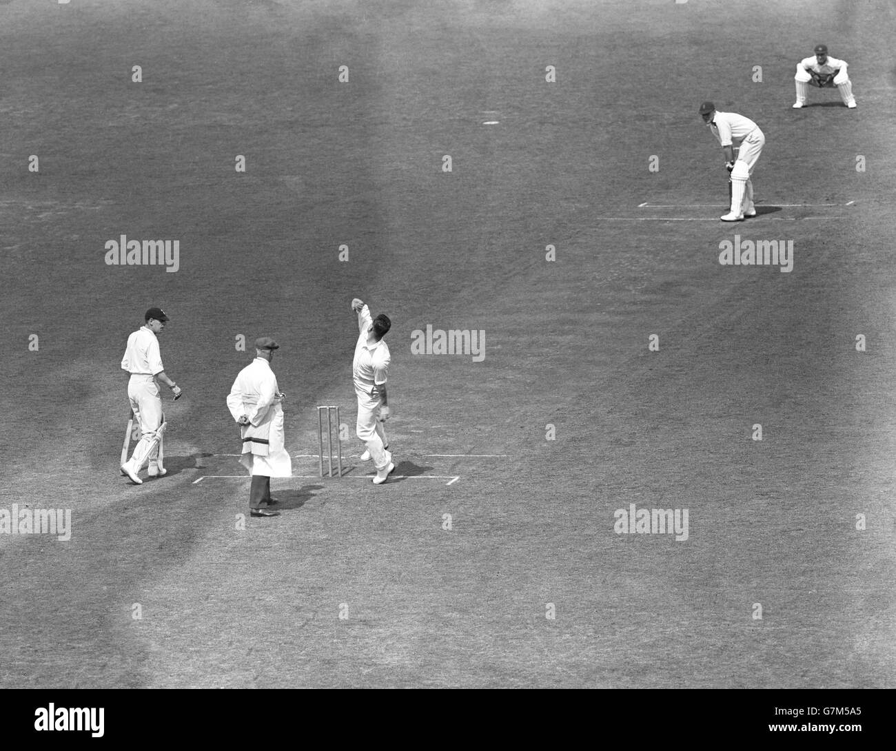 Cricket - 1932 - Championnat du comté de Surrey v Nottinghamshire - l'Ovale - Deuxième journée Banque D'Images