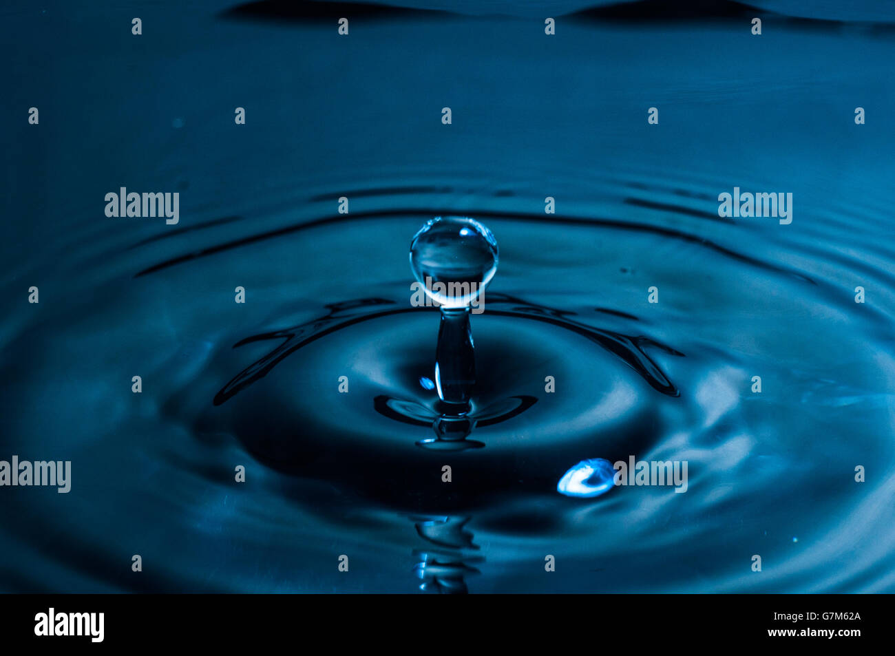 Des gouttes. La photographie à haute vitesse - Venise, il Banque D'Images