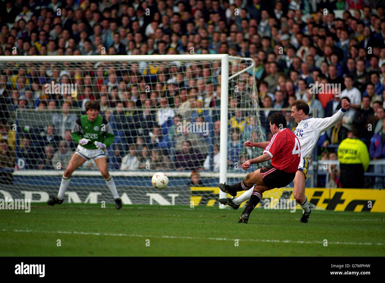 Football - Coupe de la Ligue Rumbelows - Demi-finale deuxième manche - Leeds United v Manchester United Banque D'Images