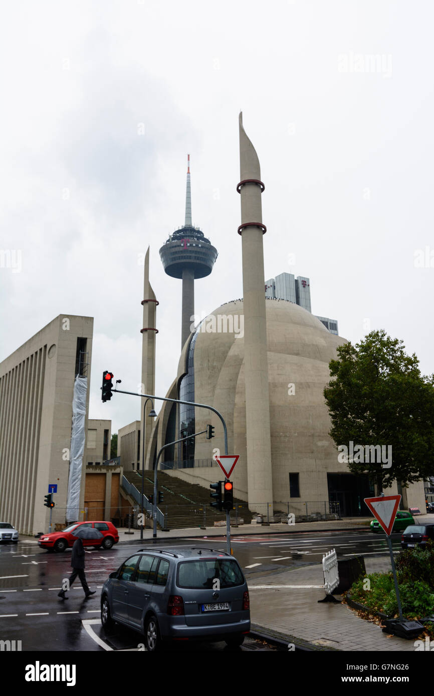 Mosquée centrale de Cologne - Ehrenfeld, Köln, Cologne, Allemagne, Nordrhein-Westfalen, Rhénanie du Nord-Westphalie, Banque D'Images