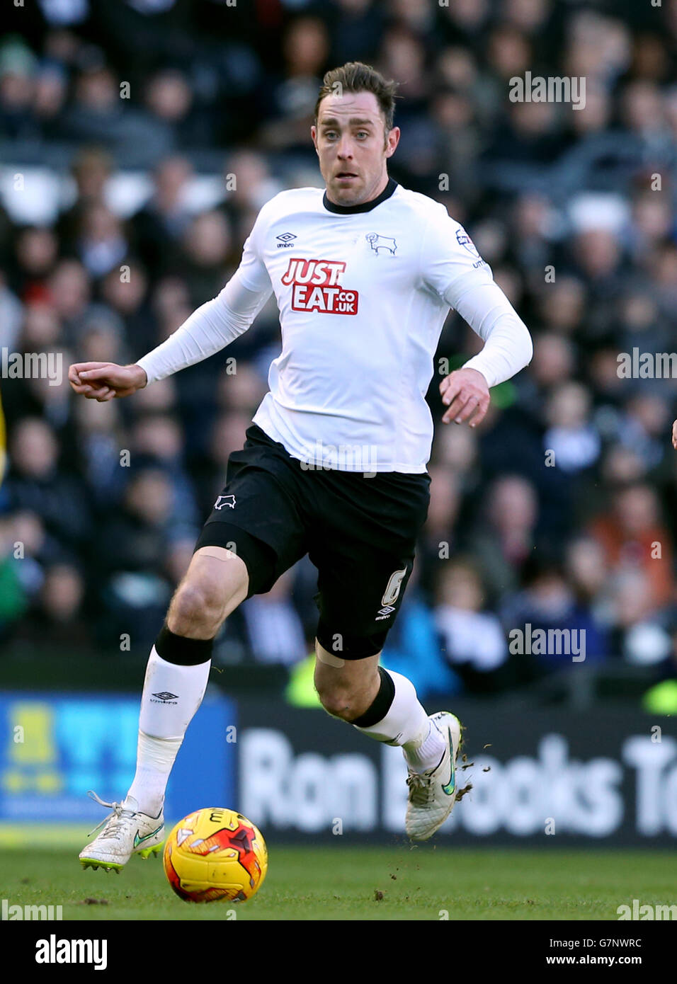 Football - Championnat Sky Bet - Derby County / Sheffield Wednesday - iPro Stadium. Richard Keogh, Comté de Derby Banque D'Images