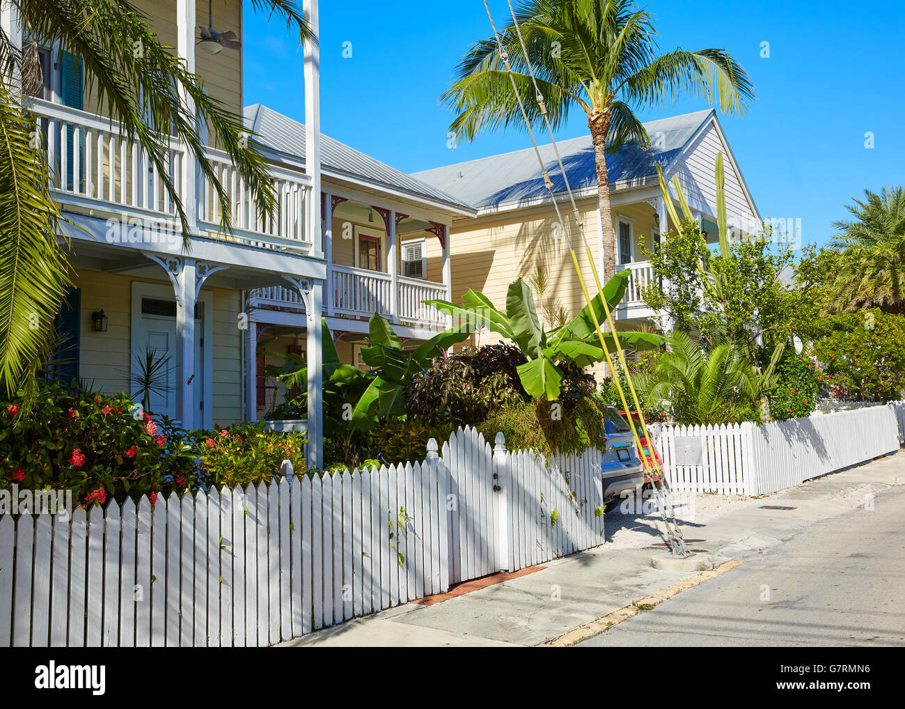 Rue du centre-ville de Key West en Floride USA façades de maisons Banque D'Images