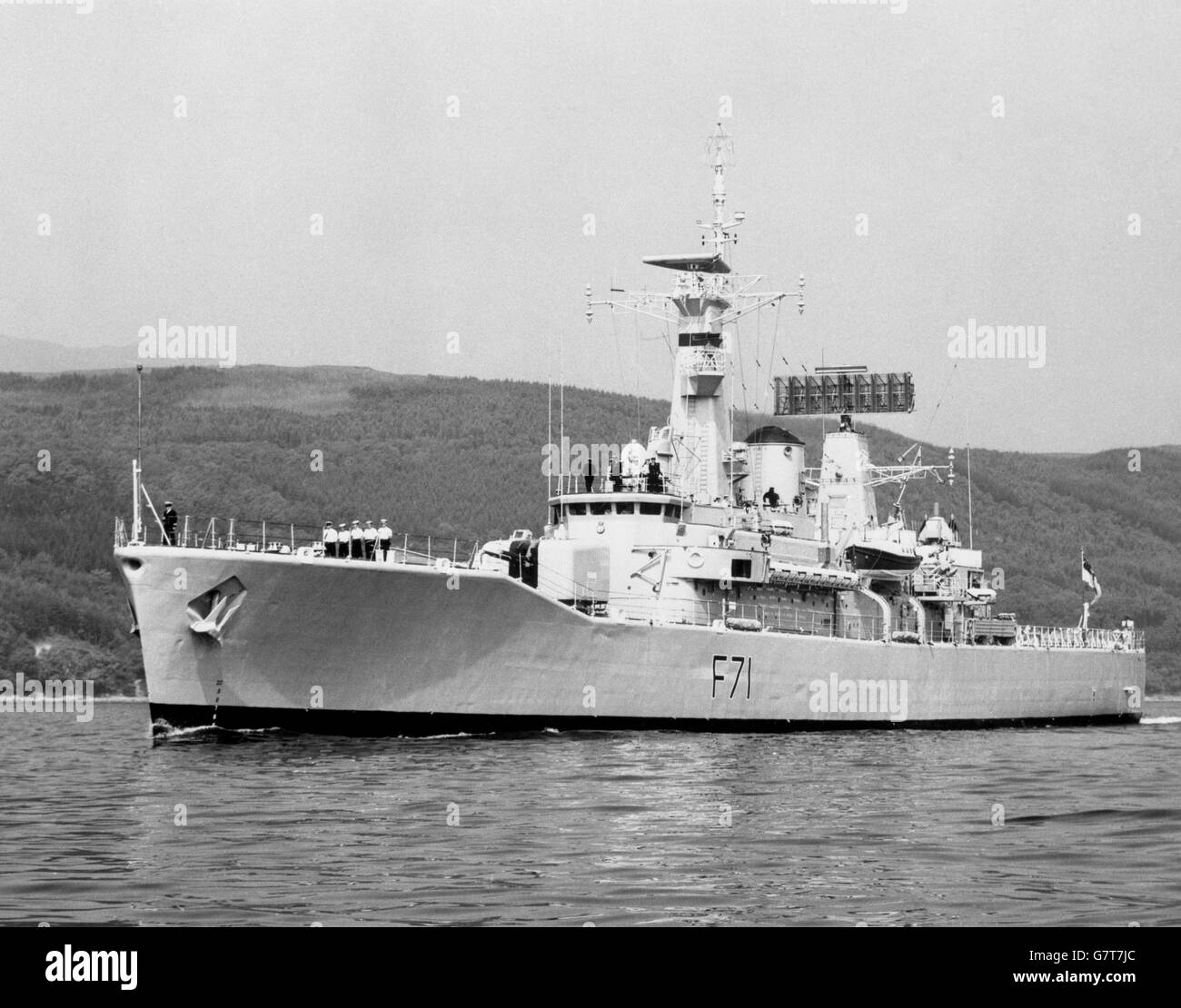 HMS Scylla (F71), frégate de classe Leander de la Marine royale. Elle a été construite à l'arsenal royal de Devonport. Lancé en 1968 et mis en service en 1970. Banque D'Images
