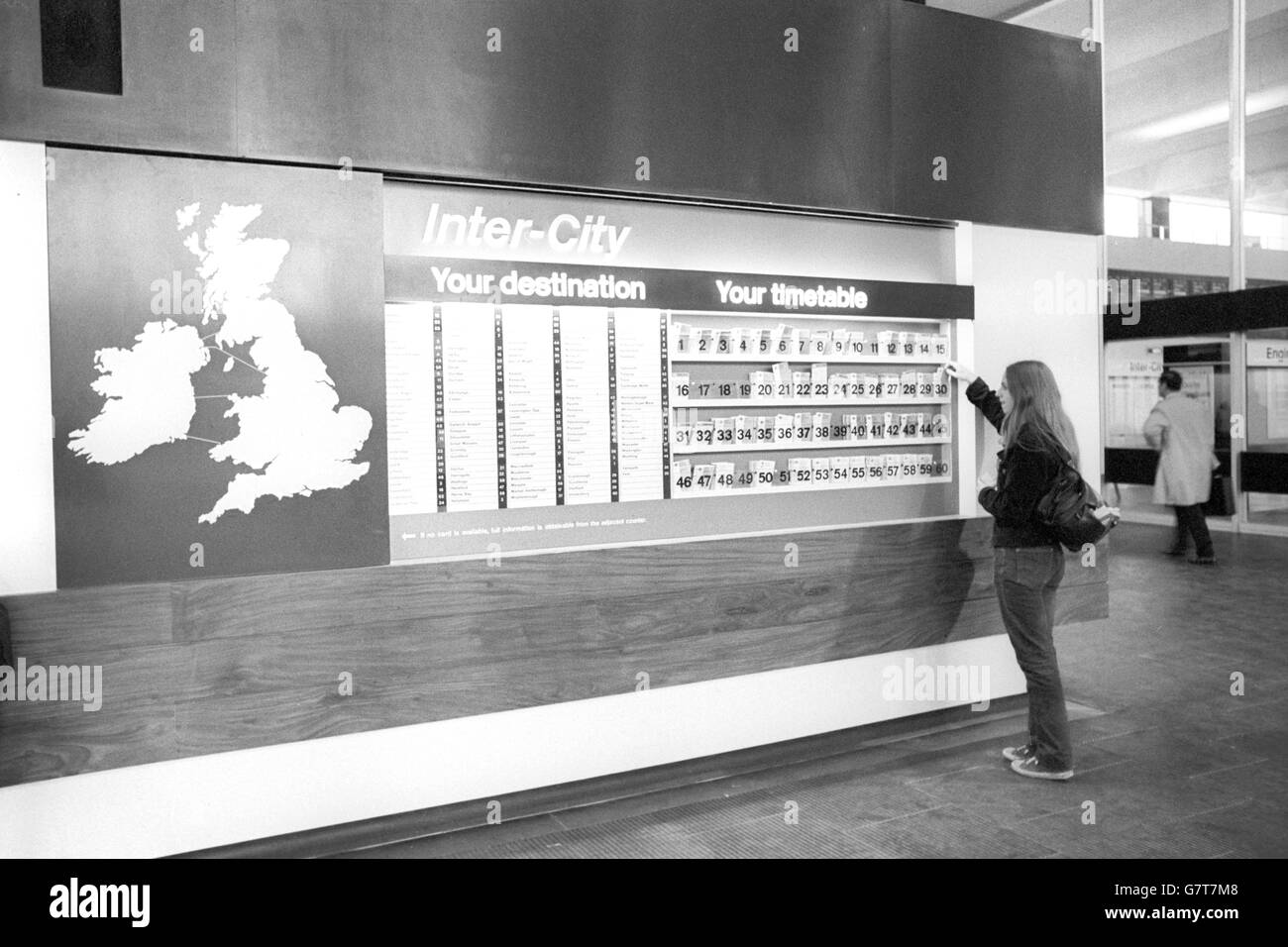 15 millions, et est aujourd'hui l'un des plus modernes d'Europe. La Reine ouvrira officiellement la station à une date ultérieure. Banque D'Images