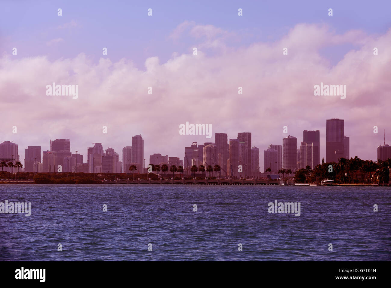 Le centre-ville de Miami skyline brouillard brouillard de Miami Beach en Floride USA Banque D'Images