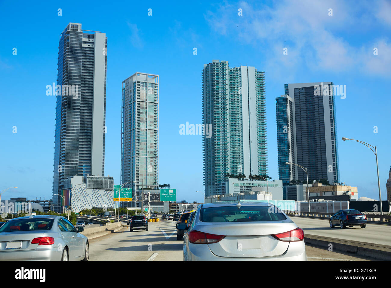 Centre-ville de Miami pour conduite à Miami Beach en Floride USA Banque D'Images