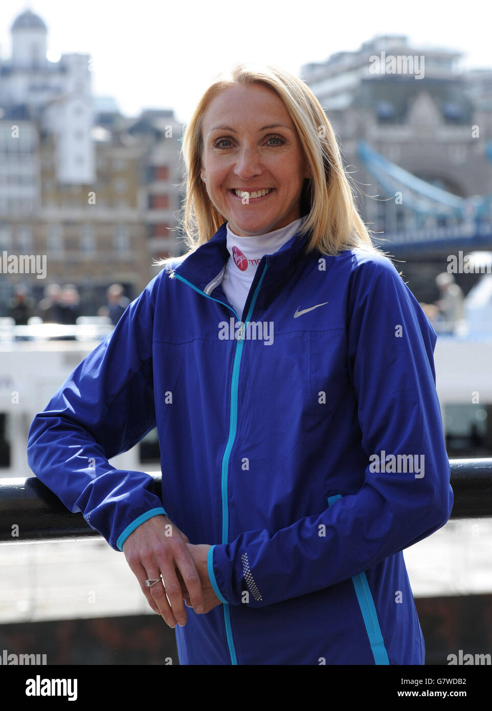 Paula Radcliffe lors d'une séance photo avant le marathon de Londres Virgin Money 2015 à l'hôtel Tower, Londres. Banque D'Images