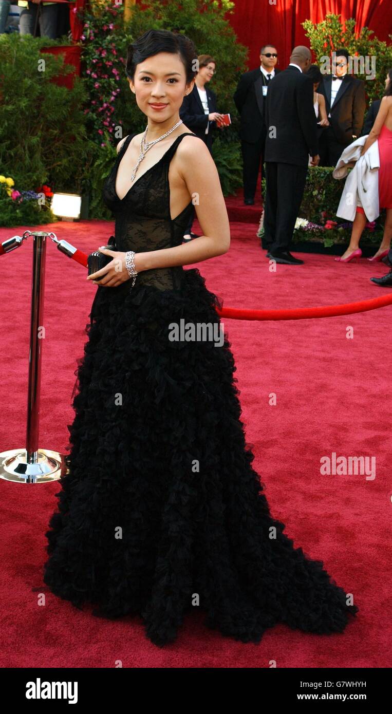 77e Academy Awards - Kodak Theatre. Ziyi Zhang arrive. Banque D'Images