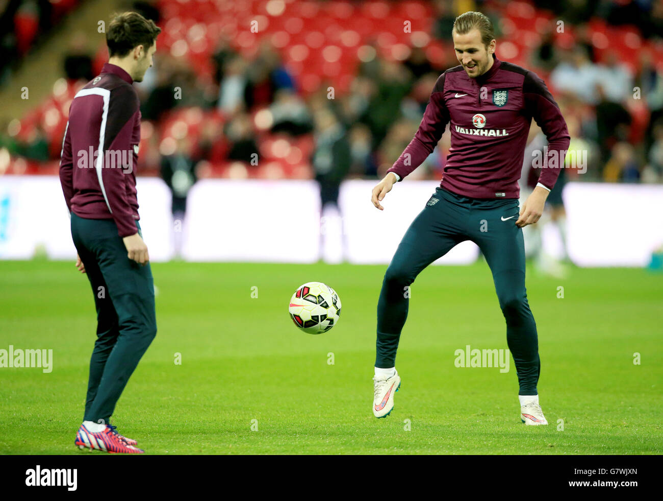 Football - UEFA Euro 2016 - Qualifications - Groupe E - Angleterre v Italie - Stade de Wembley Banque D'Images