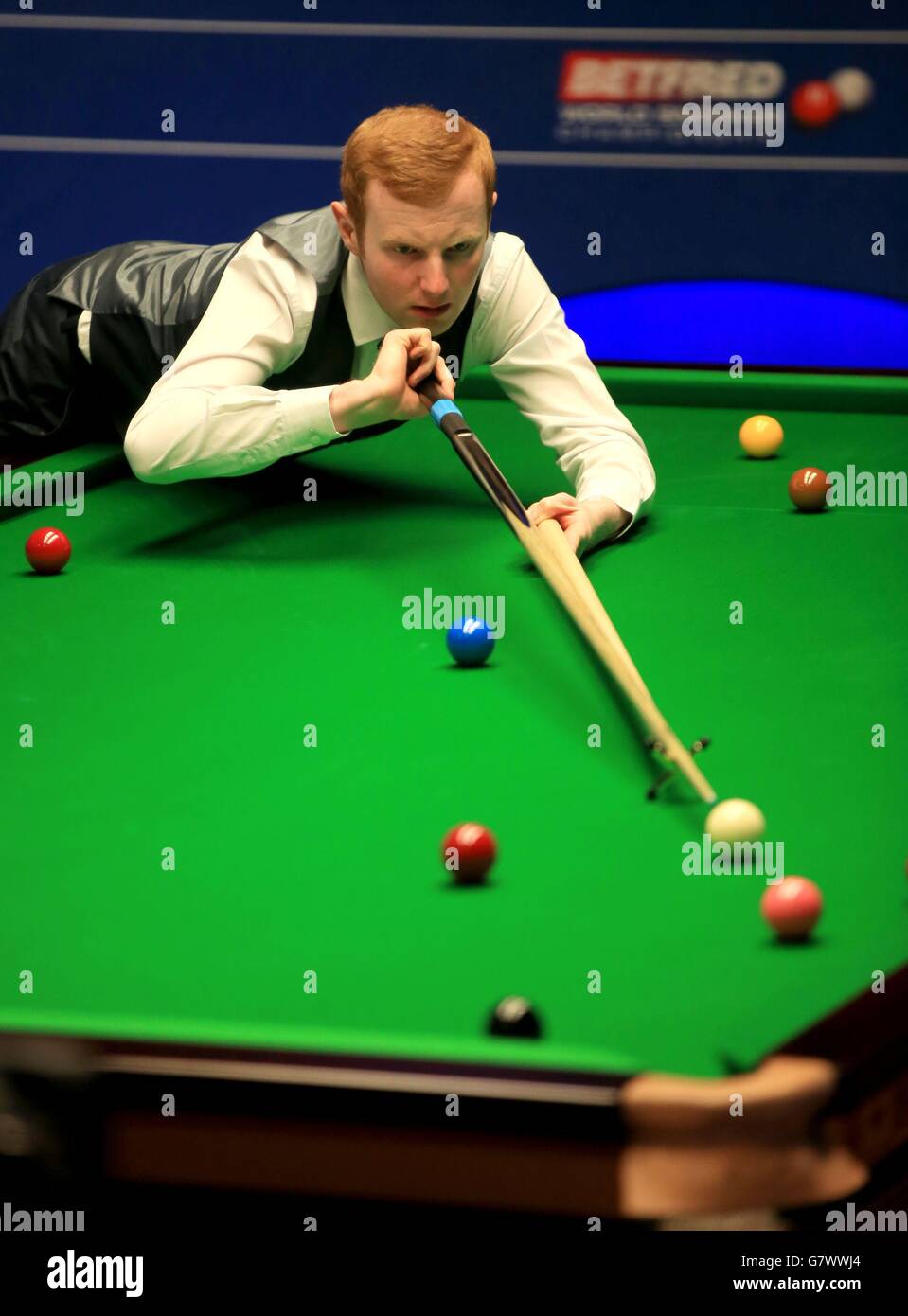 Anthony McGill lors de son match contre Shaun Murphy le onze jour des Championnats du monde de Betfred au Crucible Theatre, Sheffield. Banque D'Images