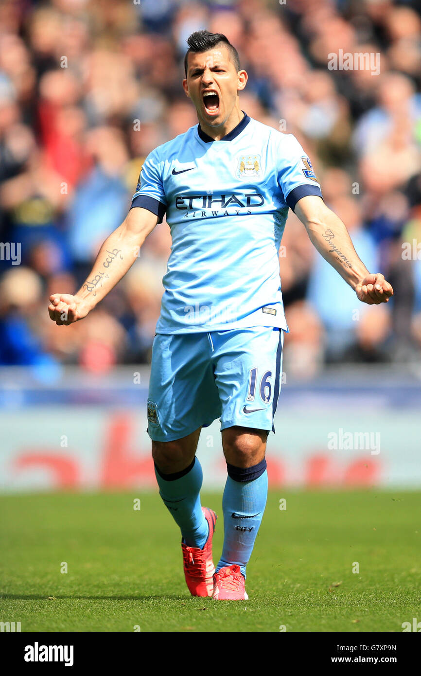 Soccer - Barclays Premier League - Manchester City v Queens Park Rangers - Etihad Stadium Banque D'Images