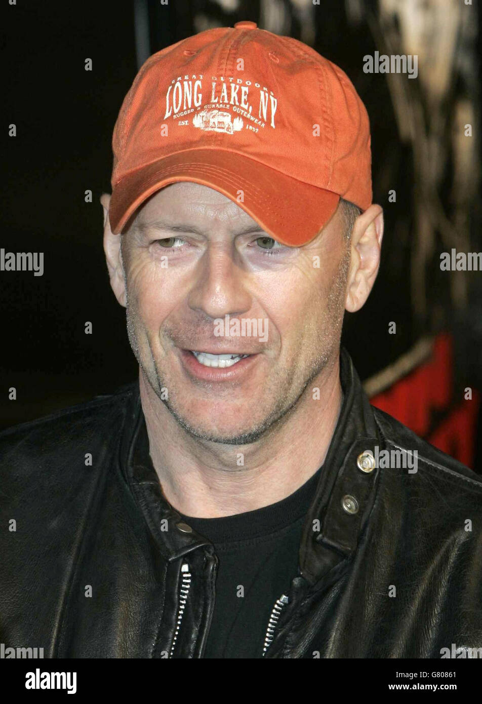 Première de Frank Miller's Sin City à Los Angeles - le Mann National Theatre.Acteur Bruce Willis. Banque D'Images