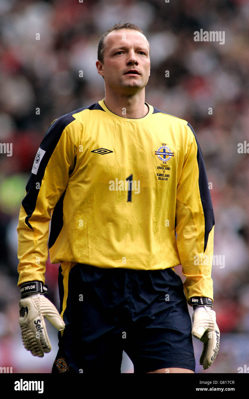 Football - Coupe du Monde 2006 Qualifications - Six Group - Angleterre v Irlande du Nord - Old Trafford Banque D'Images