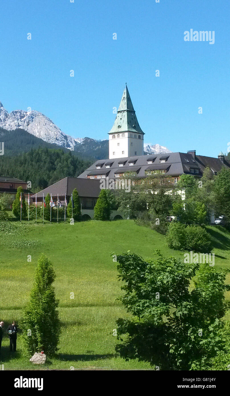Une vue générale de l'hôtel Schloss Elmau qui accueille le sommet du G-7 près de Garmisch-Partenkirchen, dans le sud de l'Allemagne. Banque D'Images